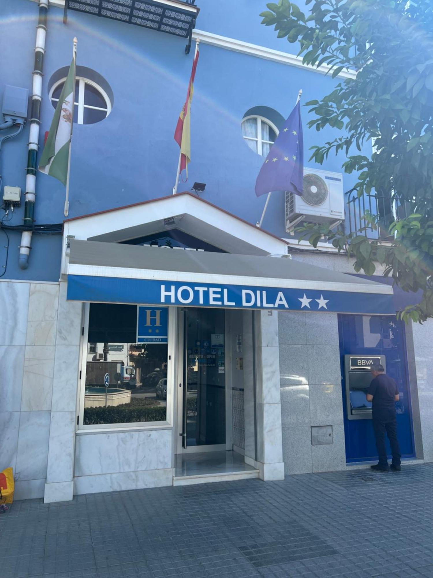 Hotel Dila Велес-Малага Екстер'єр фото