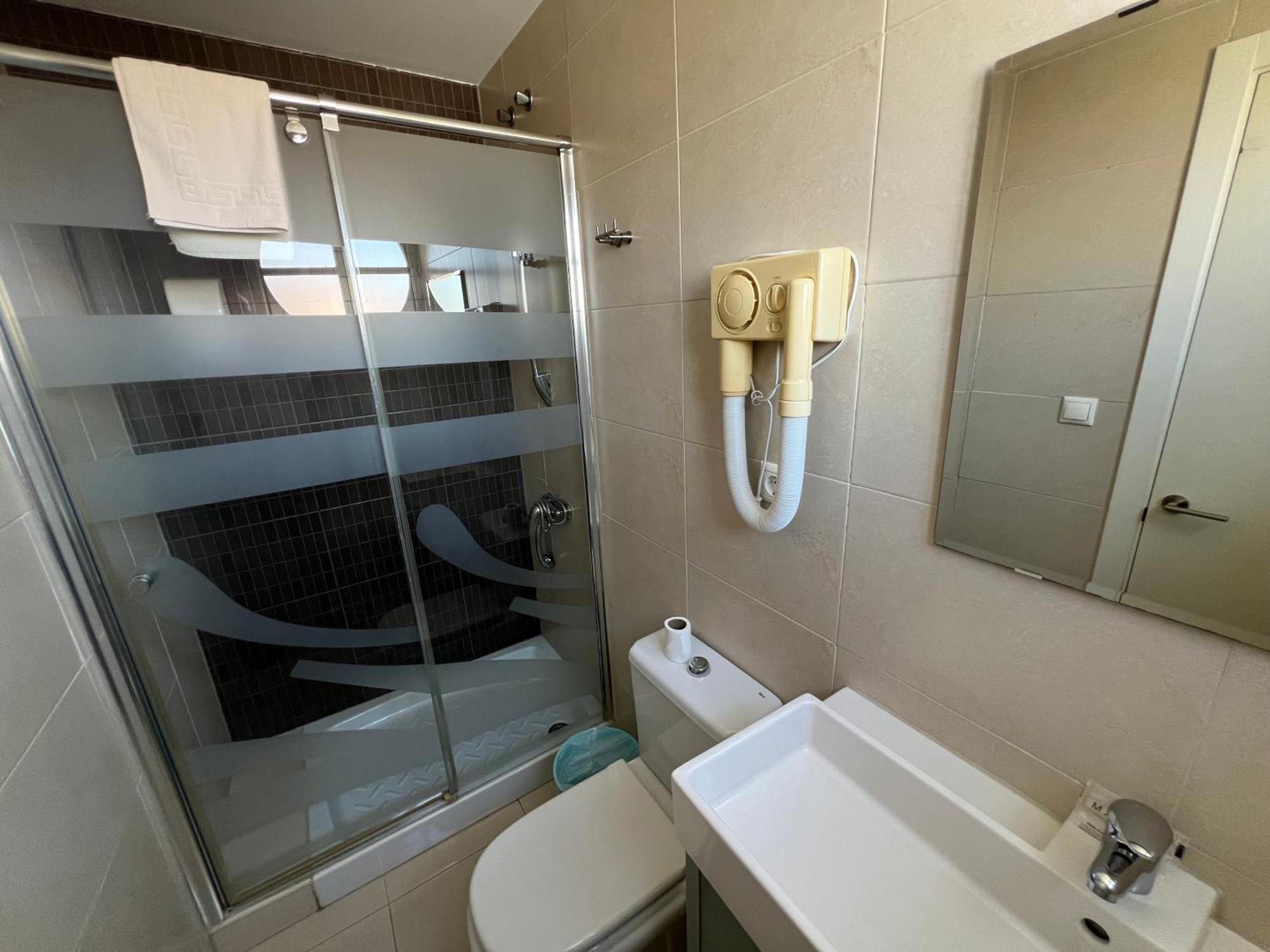 Hotel Dila Велес-Малага Екстер'єр фото